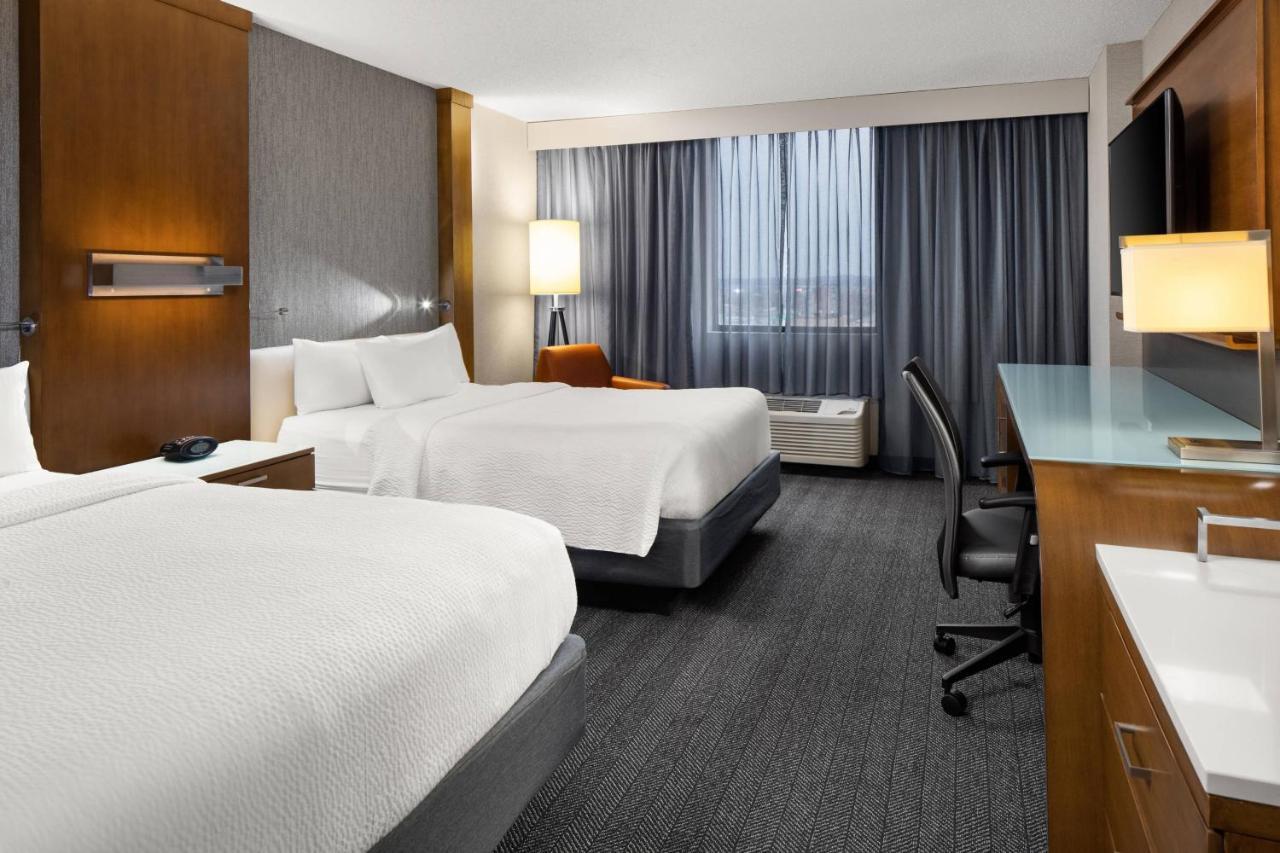 Courtyard By Marriott Minneapolis Downtown Esterno foto