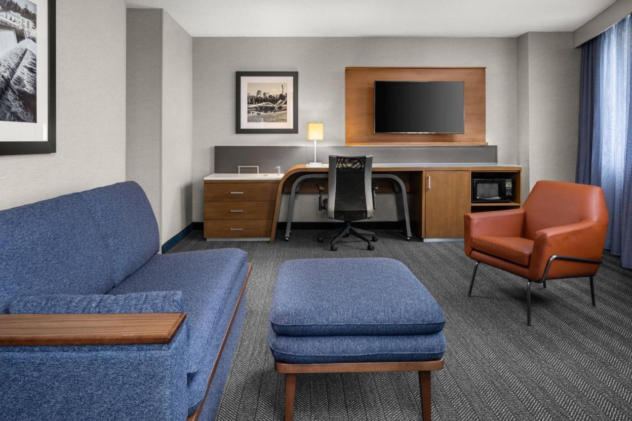 Courtyard By Marriott Minneapolis Downtown Esterno foto