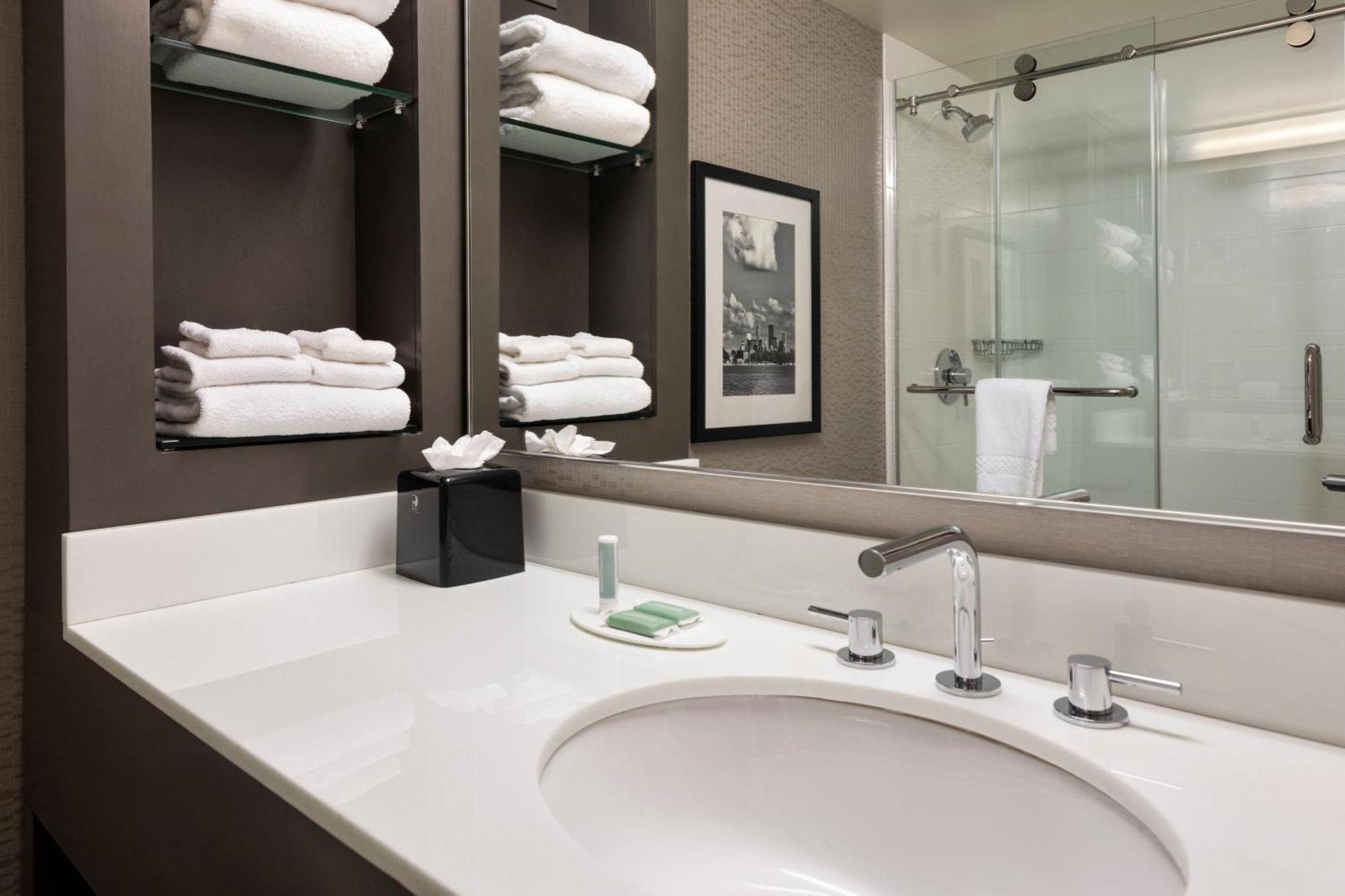 Courtyard By Marriott Minneapolis Downtown Esterno foto