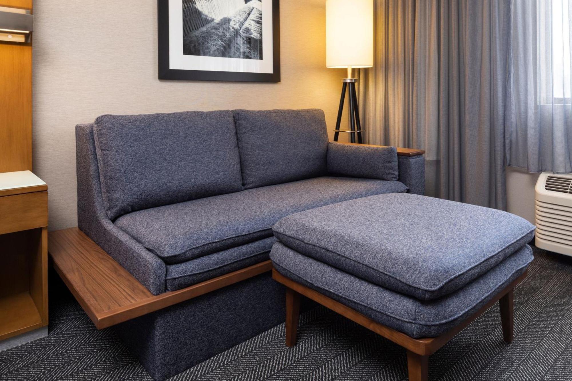 Courtyard By Marriott Minneapolis Downtown Esterno foto