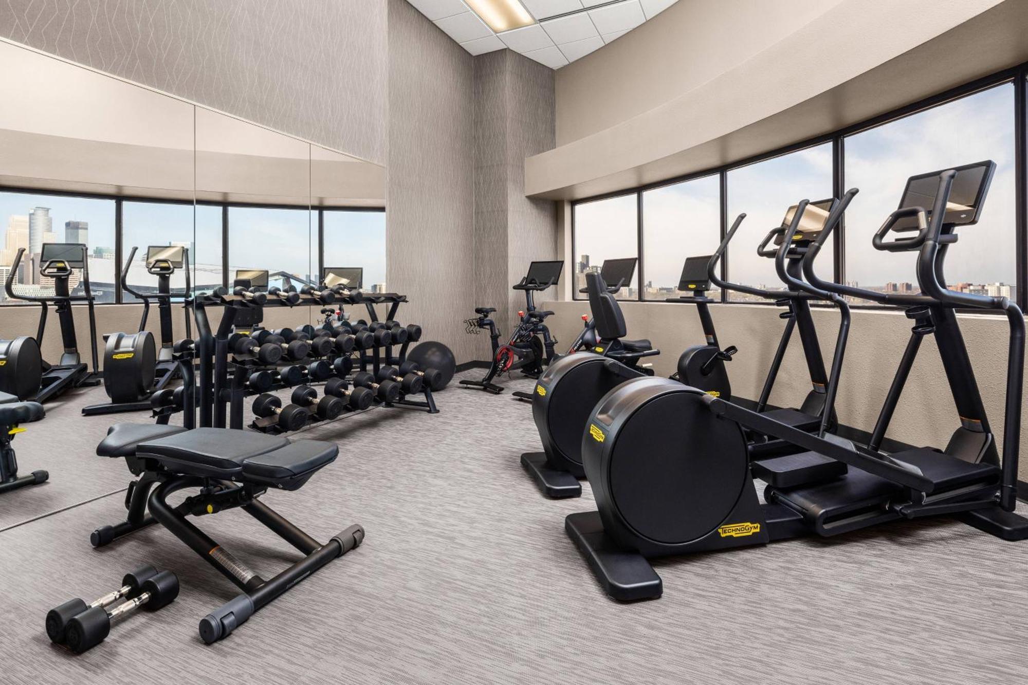 Courtyard By Marriott Minneapolis Downtown Esterno foto